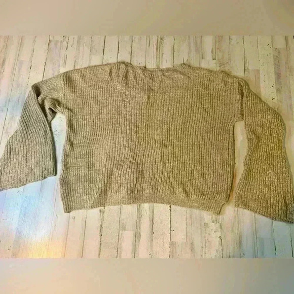 Charlotte Russe Womens Sweater Size 1X Long Sleeve - Picture 9 of 13